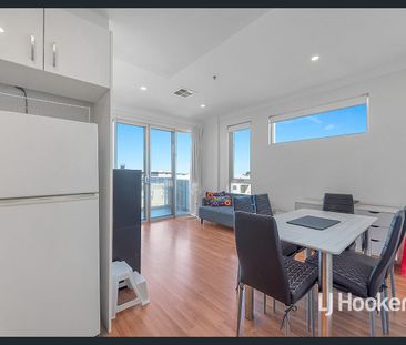 6 Month Lease - Fully Furnished Apartment - Photo 2