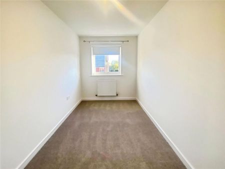 2 bedroom semi-detached house to rent - Photo 4