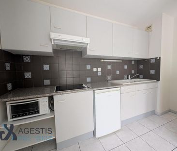 Location Appartement 2 pièces 45m² CASTRES 81100 - Photo 3