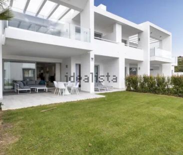 Alquiler de piso en Urbanizacion Alcazaba Hills - Photo 3