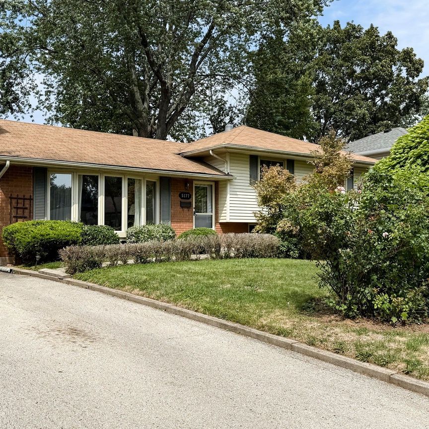 For Lease - 5177 Reeves Road, Burlington, Ontario - Photo 1