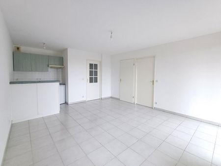 location Appartement T2 DE 40.87m² À TOULOUSE - Photo 3