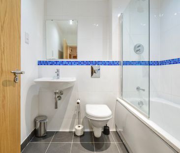 Waterloo Court - Photo 5