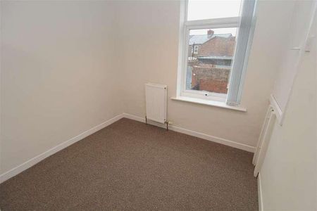 Kingswood Avenue, Aintree, Liverpool, L9 - Photo 3