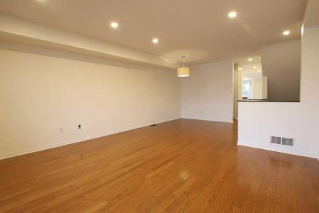 436 Hillsboro Pvt — 436 Hillsboro - Photo 4