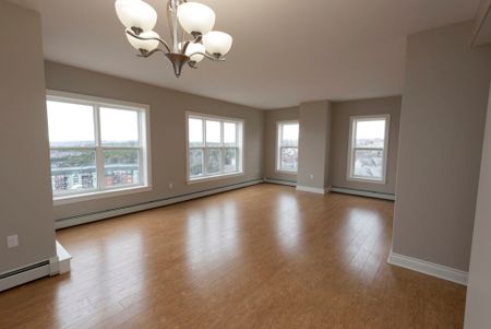 Bedford Heights Apartments - Photo 4