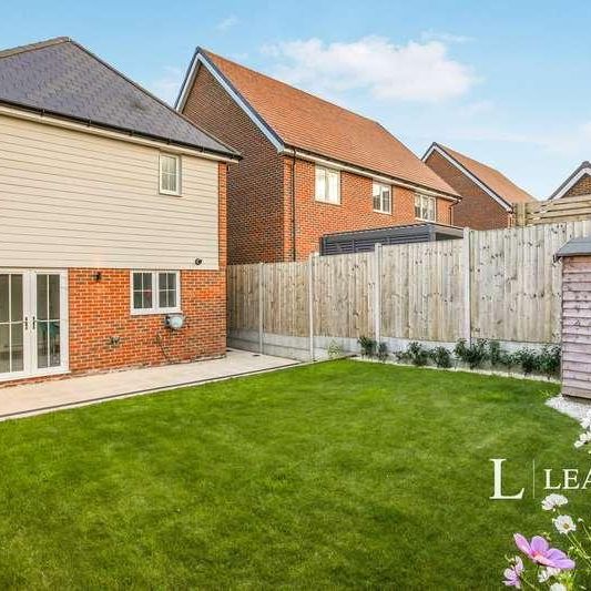 Seladine Gardens, Coxheath, ME17 - Photo 1