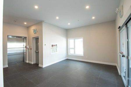 For Lease - 143 Bloor Street Unit# 203, Oshawa, Ontario - Photo 3