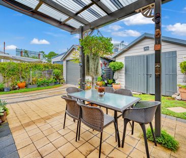 249 Glebe Road MEREWETHER NSW 2291 - Photo 1