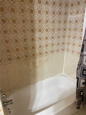 For Lease - 39 Fallway Road Unit# Upper, Brampton, Ontario - Photo 1