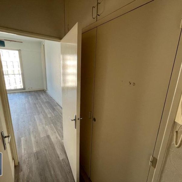 Location Appartement 1 pièce 24m² BLOIS 41000 - Photo 1