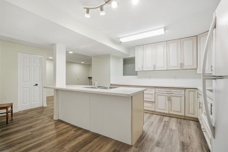 For Lease - 233 Centennial Avenue Unit# 2, St. Thomas, Ontario - Photo 3