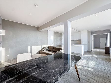 Tout savoir sur cet appartement à Bruxelles, à Bruxelles - Foto 3