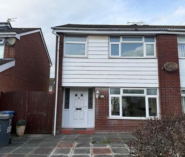 3 bedroom semi-detached house to rent - Photo 2