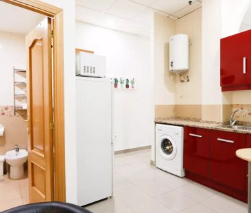 Cozy 1-bedroom apartment for rent in Chueca - Photo 5