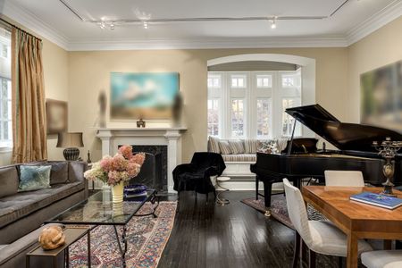 For Lease - 173 Balmoral Avenue, Toronto, Ontario - Photo 2