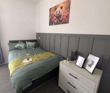 1 bedroom in a house share to rent - Photo 1