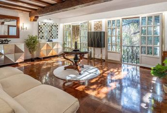 Majadahonda, Community of Madrid 28221