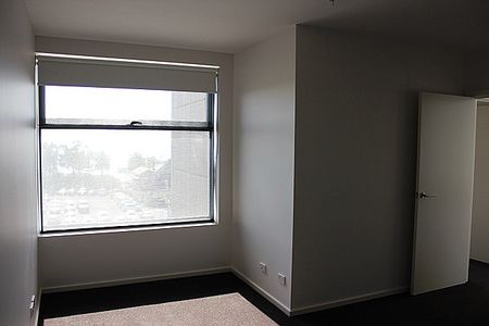 404/8 Gheringhap Street - Photo 3