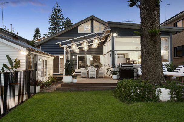 72 Lagoon Street, - Photo 1