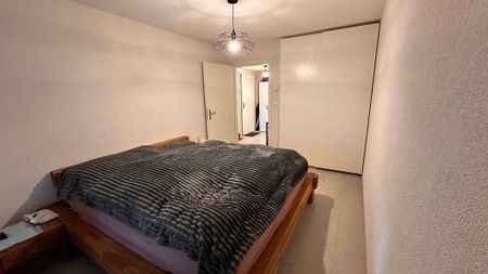 Appartement de 2.5 pièces à louer - Photo 2