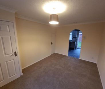 2 bedroom terraced house to rent - Photo 1