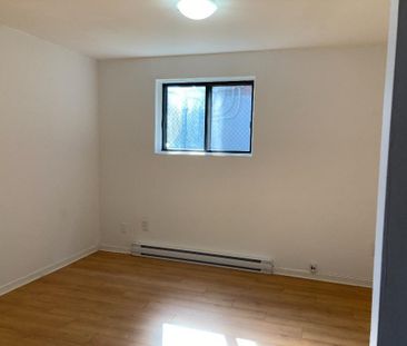 3 1/2 A Louer - Photo 2