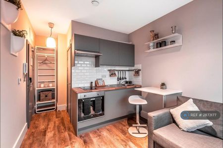 1 bedroom flat to rent - Photo 5