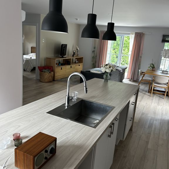 4 1/2 Quartier Résidentiel Calme - Photo 1