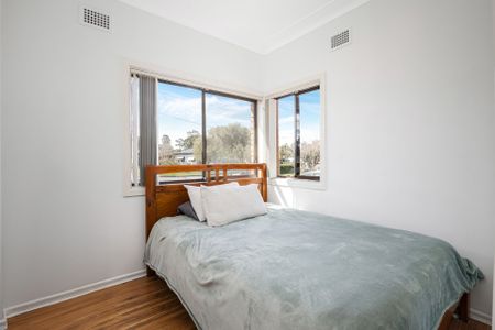 Spacious Comfort with Style and Convenience - Photo 5