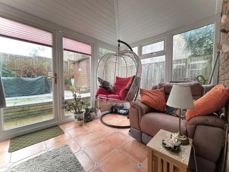 3 bedroom house to rent - Photo 2