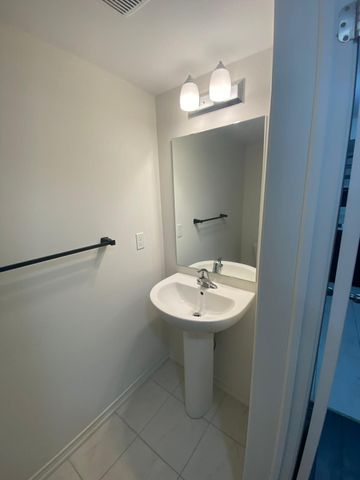 For Lease - 2390 Chevron Prince Path, Oshawa, Ontario - Photo 3