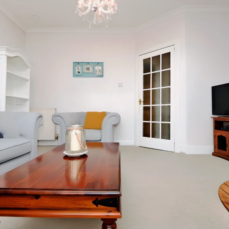 3Bedrooms, 1Bathrooms - Photo 1