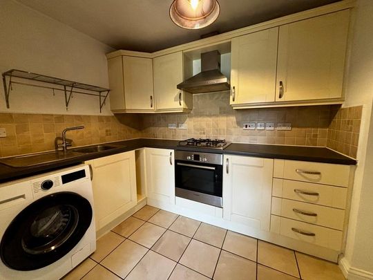 2 bedroom bungalow to rent - Photo 1