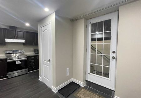 For Lease - 94 Beachville Circle Unit# Bsmt, Brampton, Ontario - Photo 3
