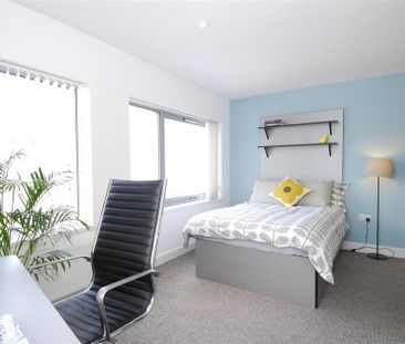 8 bedroom apartment to rent - Photo 4