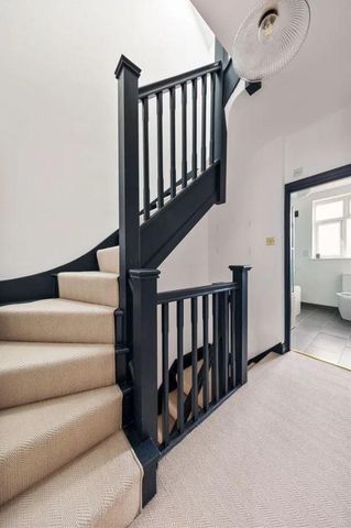 5 bedroom terraced house to rent - Photo 3
