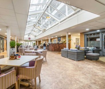 2 Bedroom Duplex, Lynwood Village – Ascot - Photo 5