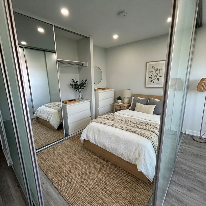 For Lease - 15 Walmer Road Unit# 104, Toronto, Ontario - Photo 1
