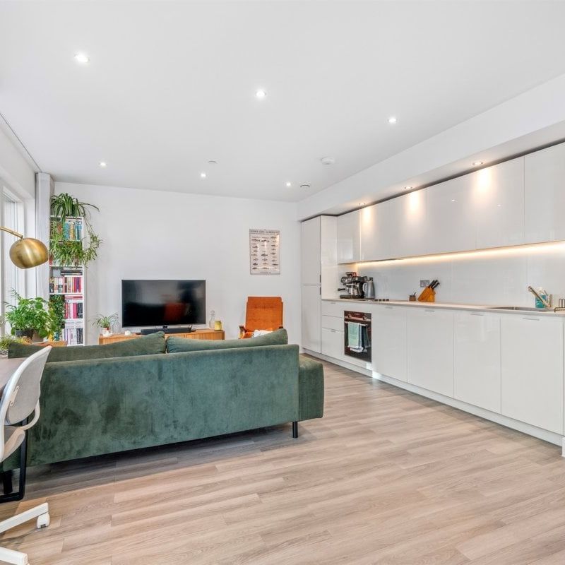 Lismore Boulevard - Photo 1