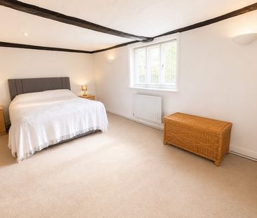 London Road, Burpham, Surrey, GU4 - Photo 6