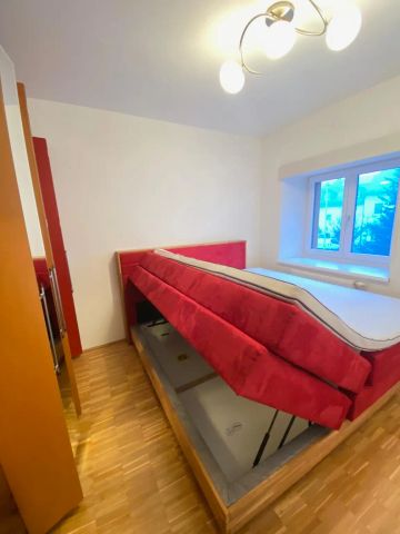 GEPFLEGTE SINGLEWOHNUNG AM MARKTPLATZ IN HELLMONSÖDT - Foto 3