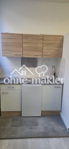 One Room Appartment with Toilette, Shower, Kitchen etc inside - Photo 2