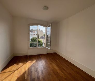 Location Appartement 3 pièces 53m² ST MAUR DES FOSSES 94100 - Photo 5