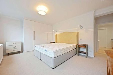 Chancellor House, Hyde Park Gate, Kensington, London, SW7 - Photo 5