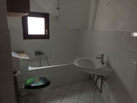 4 Zimmer Wohnung mit separaten Eingang in GÃ¶ttingen - Weende - Photo 4