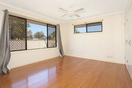 FAMILY HOME WITH POOL!!! - Photo 3