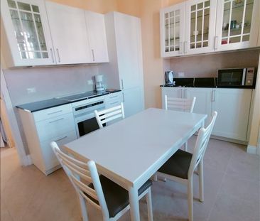 3 pièces - Meublé - 85 m² - 4ème étage - Colocation non autorisée - Photo 4