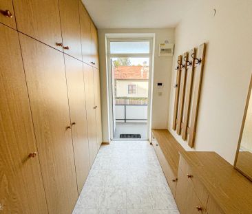 gepflegte 2 Zimmerwohnung mit Top Infrastruktur - Foto 1