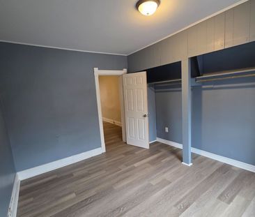 For Lease - 296 Emerald Street Unit# 1, Hamilton, Ontario - Photo 3